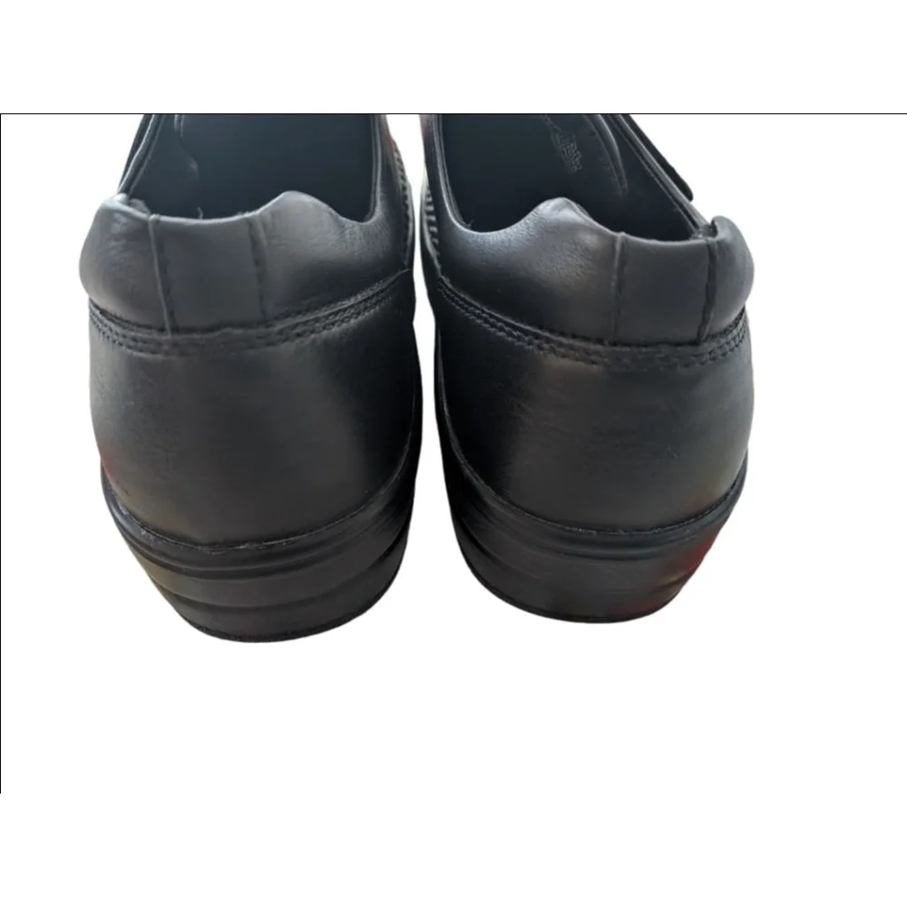 Women's Propét Black Hook & Loop Flats Loafers Size 8.5